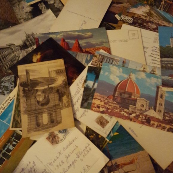 LARGE 50 Vintage Ephemera Paper Craft Mystery Box - Picture 4 of 4